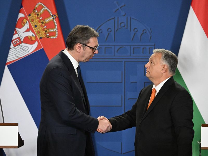 Madžarska bo povečala izvoz naftnih derivatov v Srbijo, težave ostajajo pri dobavi surove nafte