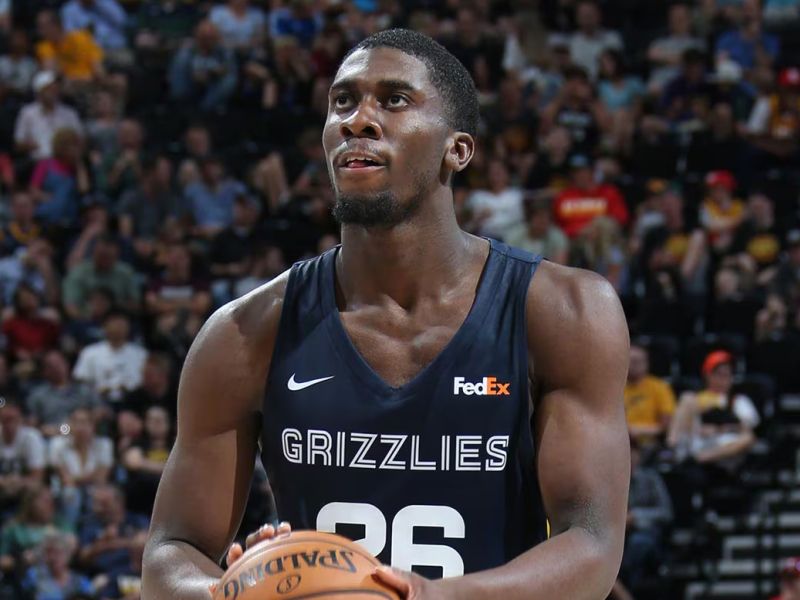 Ljubljančani močnejši pod košem, surova moč in energija dviguje letvico