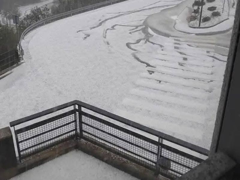 Neurje divjalo po Sloveniji in Hrvaški: Toča in poplave povzročile preglavice