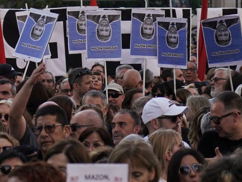 V Valencii protesti ob obletnici smrtonosnih poplav