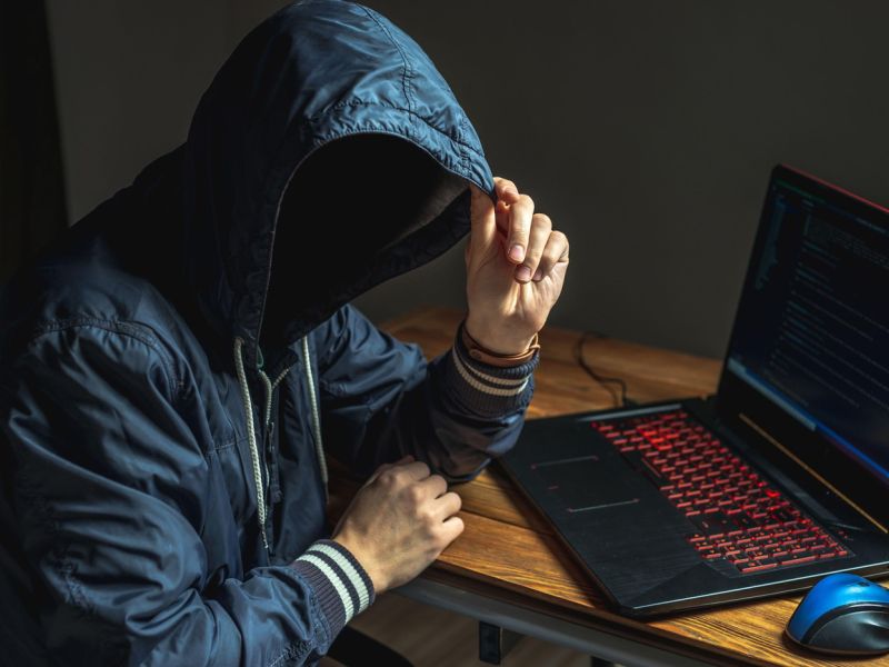 Spletni prevaranti znova udarili: Žrtvi ostali brez denarja