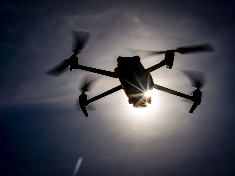 Nad belgijsko vojaško bazo znova opazili drone