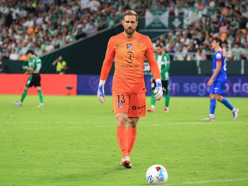 Jan Oblak ni s tega planeta! O njegovih potezah govori cela Evropa