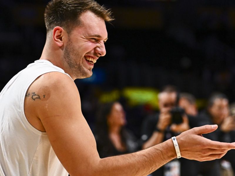 Dončić z izjemno akcijo zažgal splet - epska poteza tudi v obrambi (video)