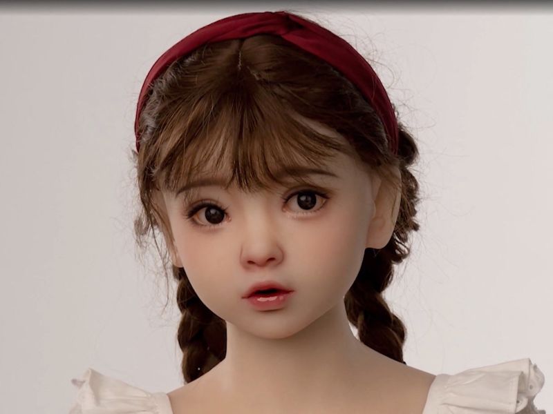 Shein iz prodaje umaknil spolne lutke v otroških podobah