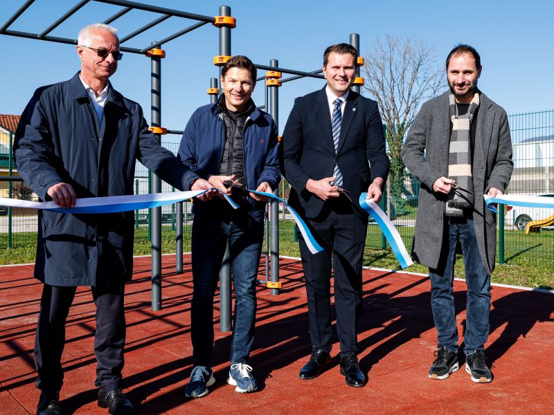 Andraž Vehovar ambasador jeklenega poligona za vadbo na prostem v Kamniku