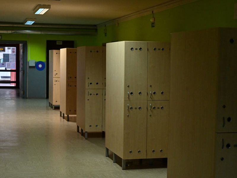 Od odprtih do &quot;zaprtih&quot; šol: Zaklepanje vhodov postaja del vsakdana