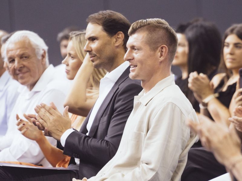 Šeško trenira v Španiji pri enem največjih na svetu. (video)