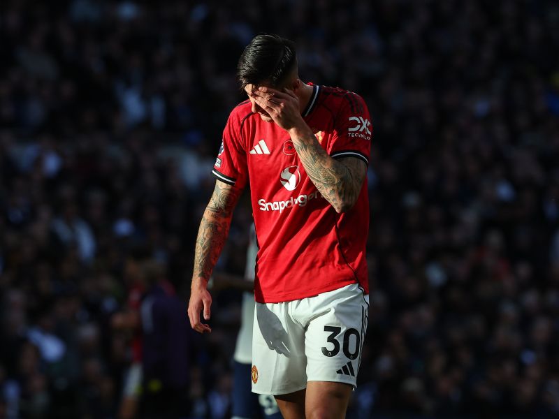 Šeško? Kaj sploh dela v Unitedu - legenda kluba udarila kot še nikoli