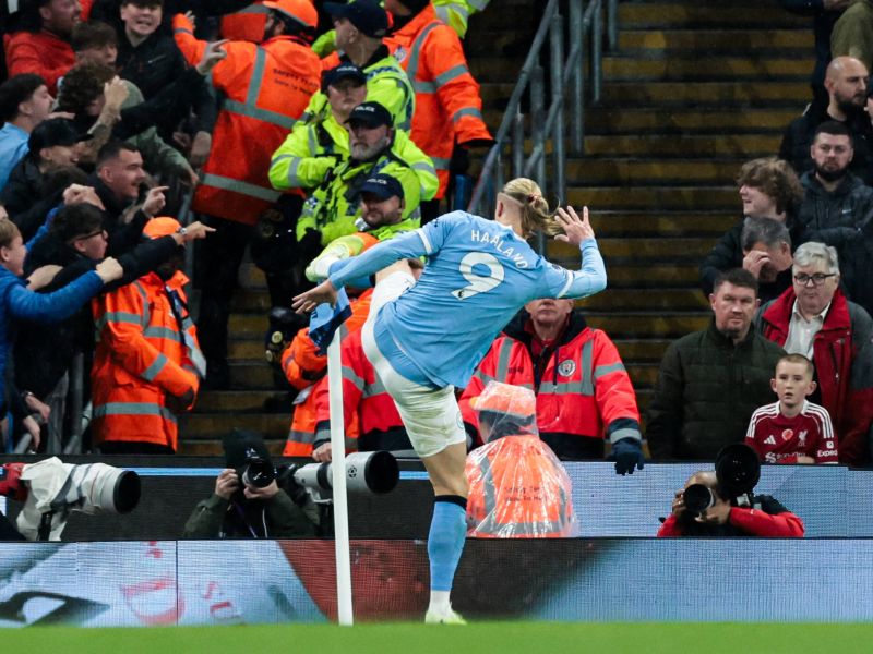 City izkoristil zdrs Arsenala, Liverpoolu pa primazal klofuto