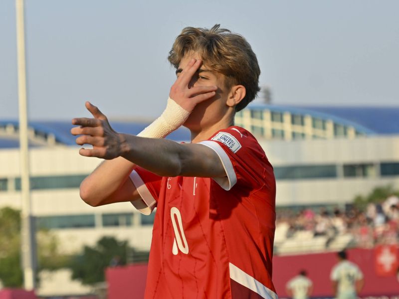 Srbi dobili svojega Yamala. Ali pa Švicarji? Boj za nadarjenega najstnika