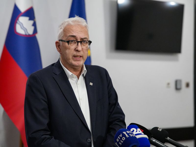 Lahko delodajalci še preprečijo letošnjo božičnico?