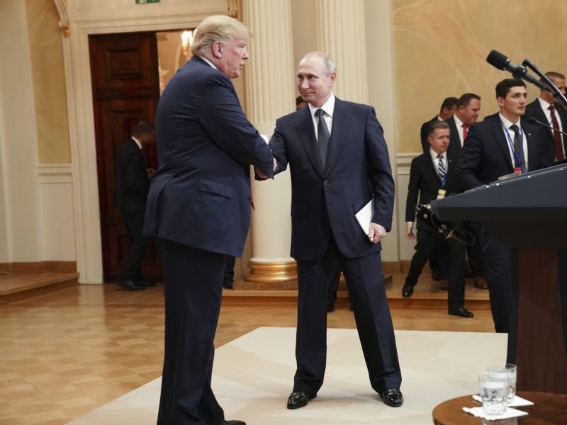 Epstein je svetovnim voditeljem svetoval o Trumpu