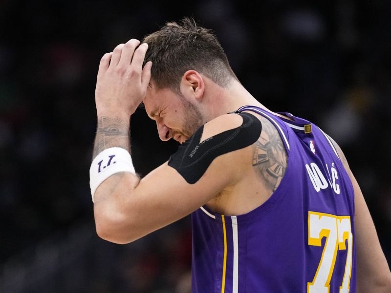 Sodnik Dončiću ni želel dati žoge, prišel je Giannis in … Luka razkril vse