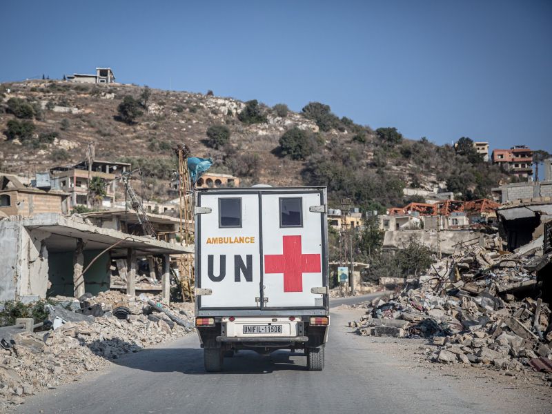 Izrael napadel Libanon, tarča palestinsko begunsko taborišče in mošeja