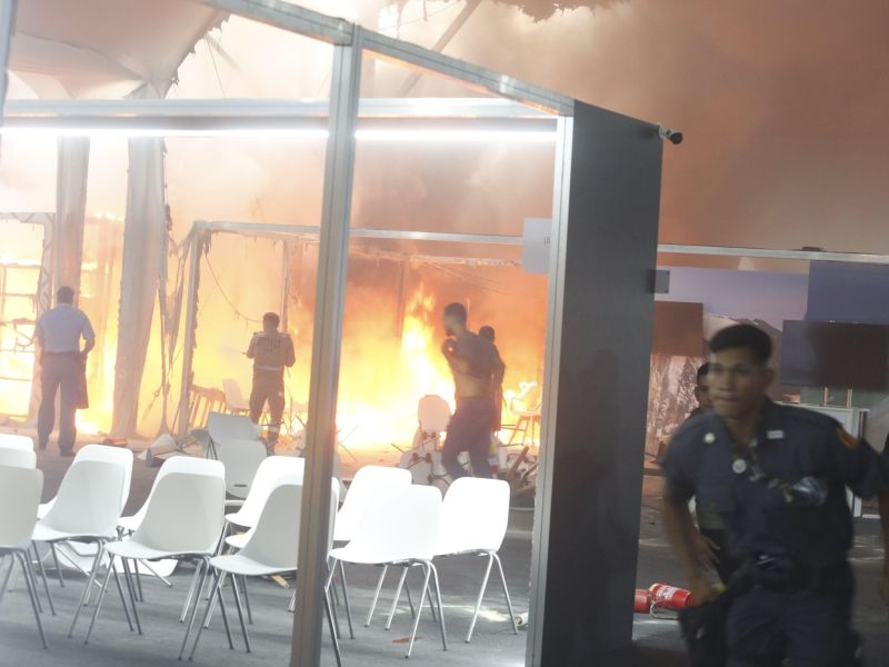 Požar izbruhnil na prizorišču podnebne konference COP30 v Belemu, delegati evakuirani