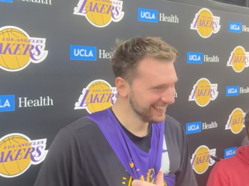 Dončić navdušil, tega niso pričakovali, Luka jih je takole nasmejal do solz