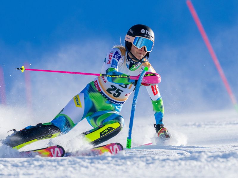 Nov šok za slovensko smučanje, Slovenke daleč, daleč, daleč ....