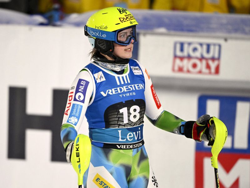 Smola najboljše Slovenke: Poškodba na ogrevanju, namesto tekme bolniška