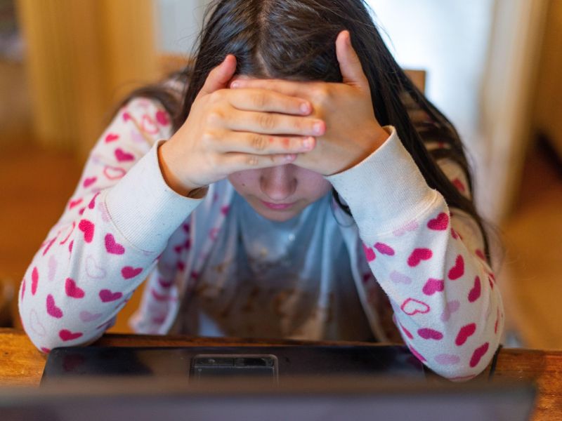 Evropski parlament kritičen do Madžarske zaradi kršitev vladavine prava