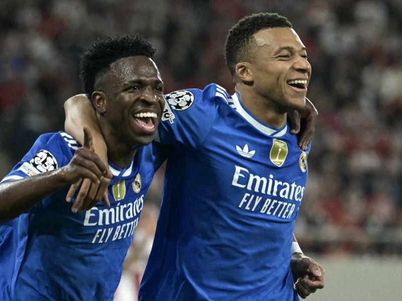 Štirje goli Mbappeja in sedem minut za hat-trick, Arsenal z lekcijo Bayernu