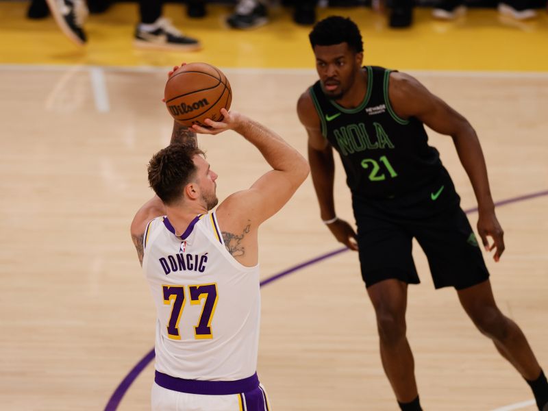Kar je Dončić dal znancu iz Dallasa, lahko naredi samo Luka (video)