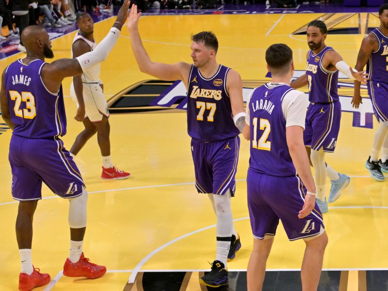 Dončić in Lakersi imajo veliko težavo, ta informacija skrbi in daje misliti