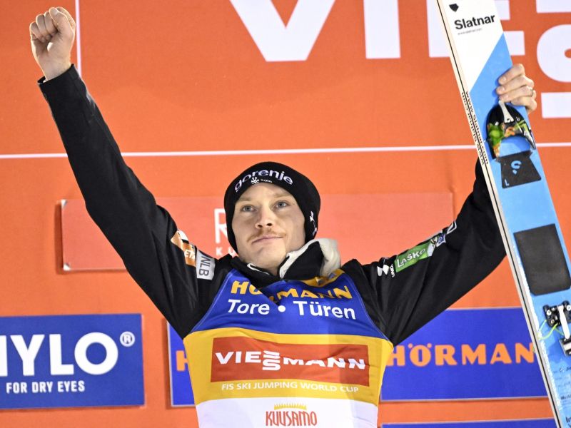 Šaljivi Lanišek nasmejal vse prisotne - ti dve besedi sta hit na spletu