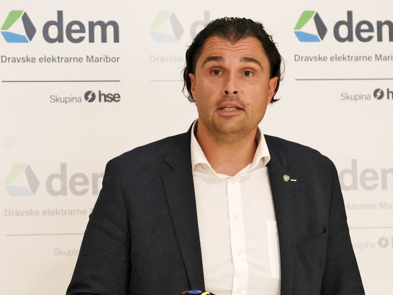 Odstopil direktor dravskih elektrarn, odnesla ga je turška vetrnica