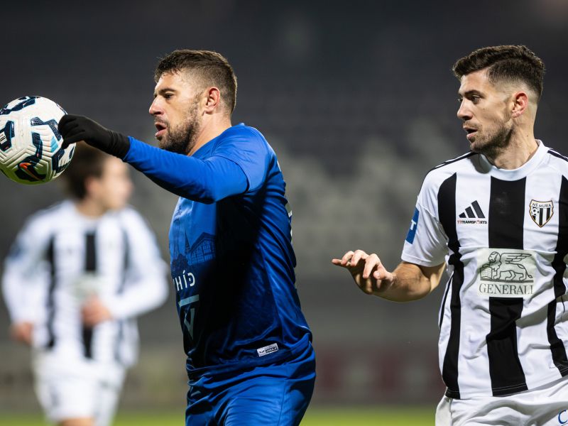 (V ŽIVO) Po prekmurskem derbiju lahko napreduje le en: Mura - Nafta 1 : 2*