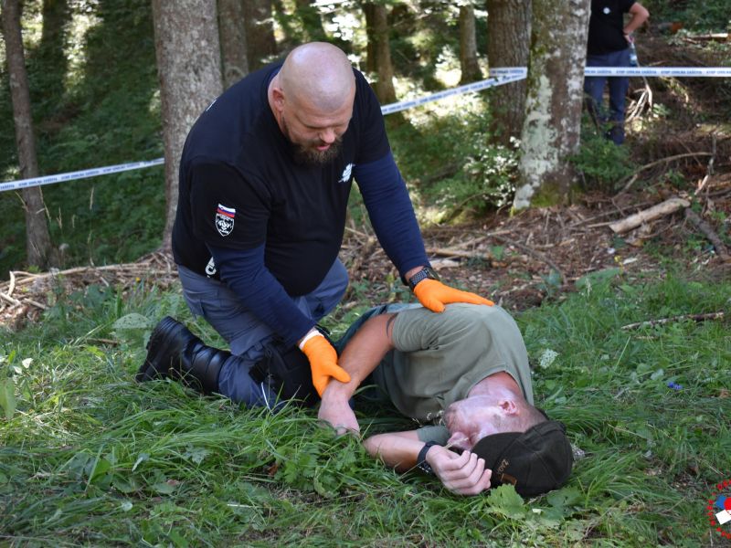 Nevarnost pirotehnike: Odtrganega uda ne smete dati v zamrzovalno skrinjo