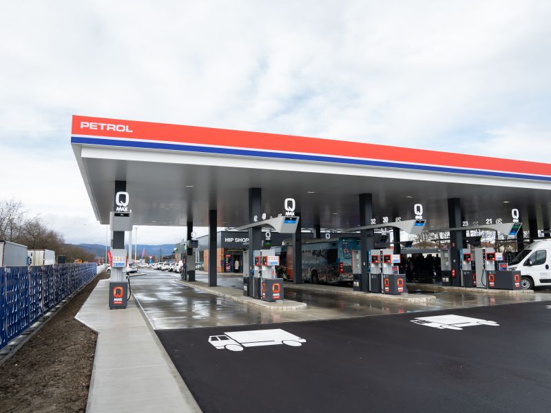 Kaj bo z oskrbo z nafto in kaj s cenami? Tako pojasnjujejo v Petrolu