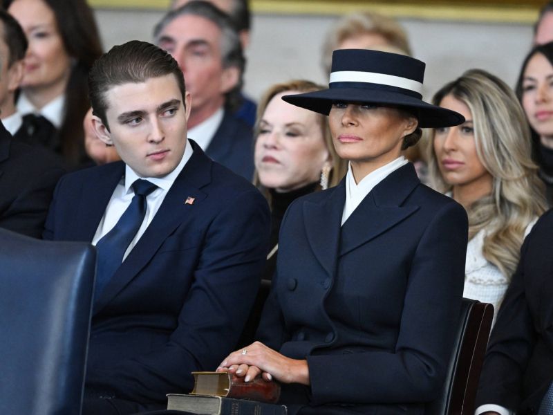 Melania in Barron bi se morala odreči slovenskemu državljanstvu
