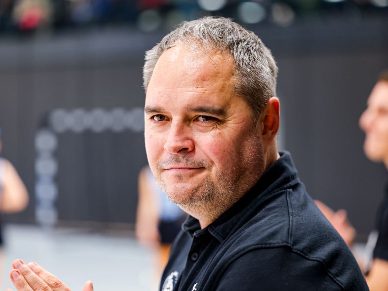 Tamšetu je šlo malo na živce, a: Razumem, to je kot Eifflov stolp v Parizu