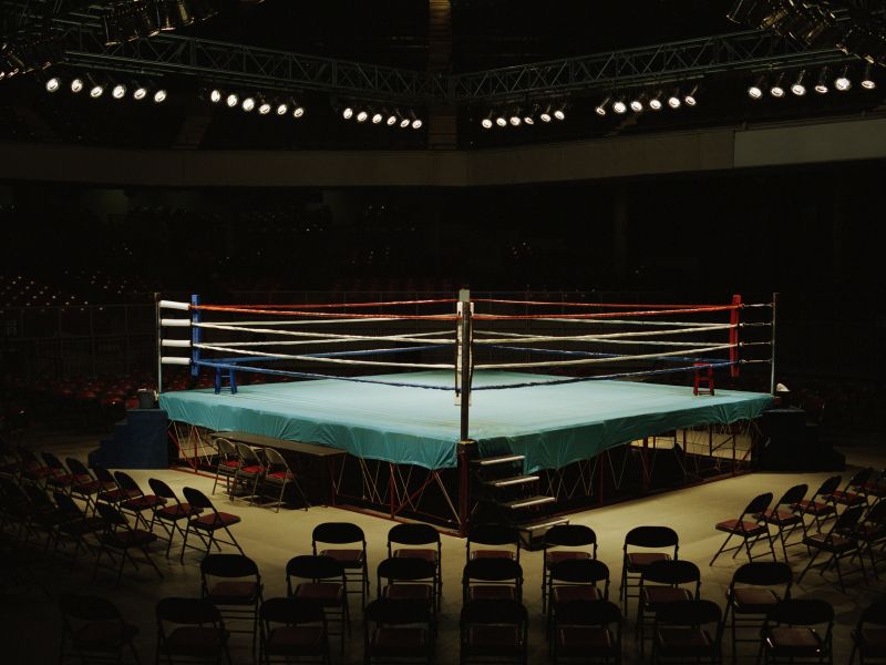 Sin Slovenke pripravil eno največjih senzacij v zgodovini boksa