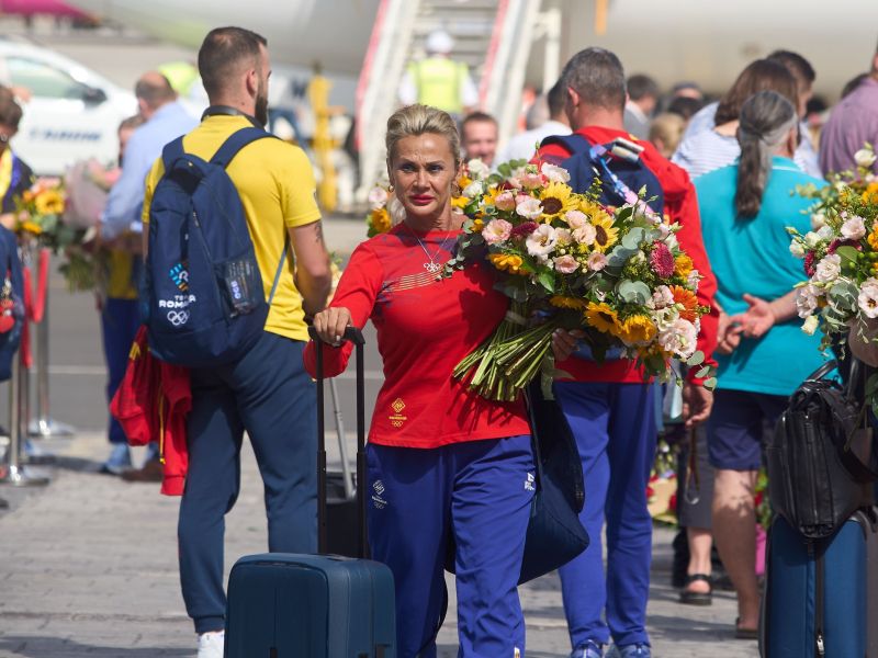 Mami, ne morem več! Trenerka telovadke pretepala, bičala in zmerjala.