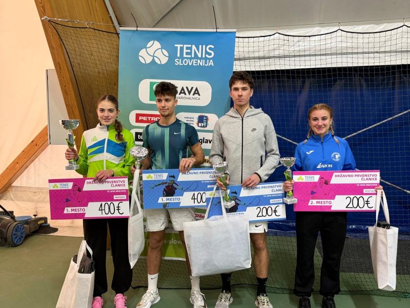 Teniškega zaledja med mladimi je dovolj