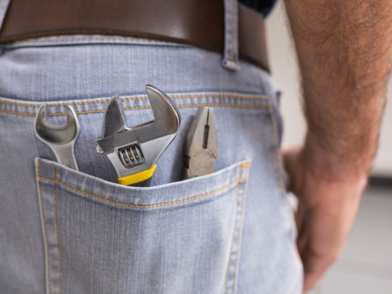 5 stvari, ki rešijo vsako manjšo okvaro doma