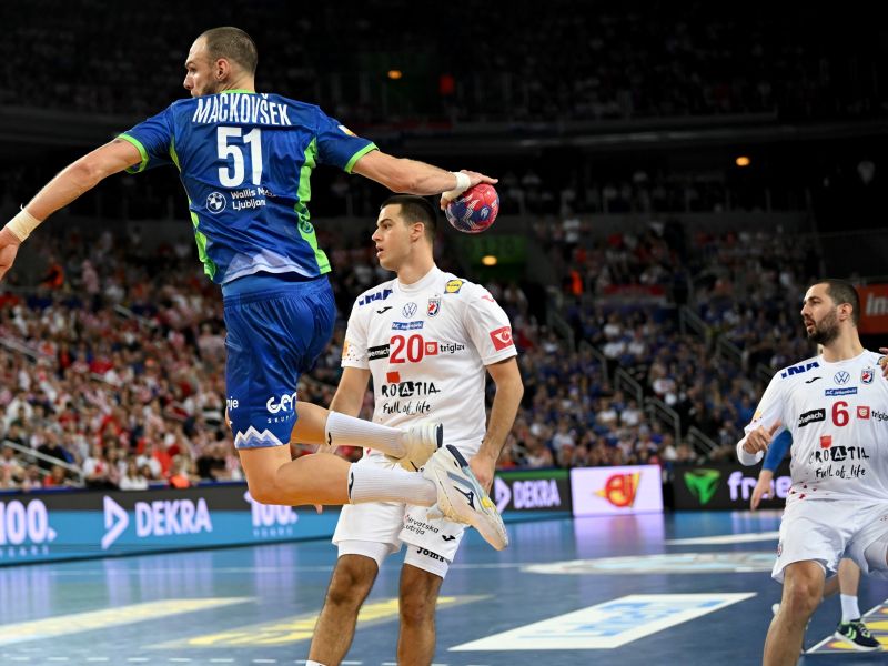 Zormana zavrnil za EP, a kaj Slovenec dela na seznamu sosedov? Odziv jasen