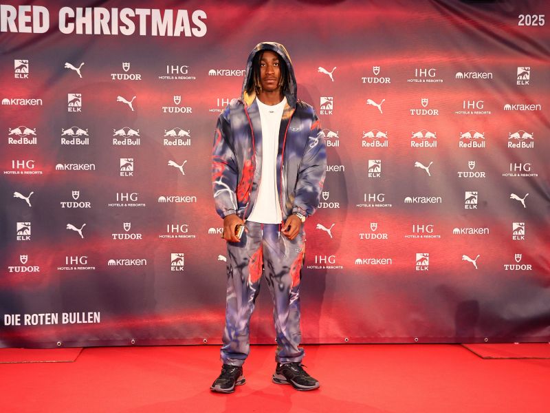 Pri Šeškovih po košarici zvezdnika udarili znova – zdaj hočejo njega