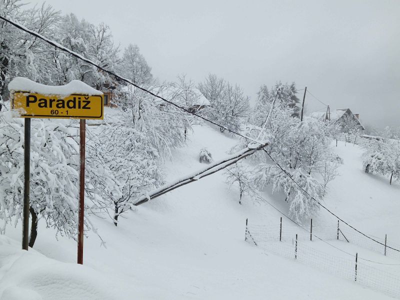 V Halozah po mrzlem božiču za številne nov dan brez elektrike