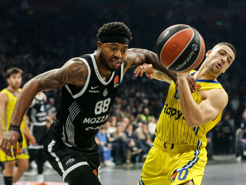 Incident: Zvezdnik Partizana se je želel tepsti z lastnimi navijači (video)