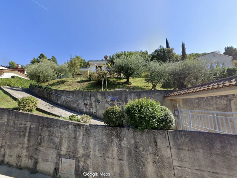 Milijonska vila znanega zdravnika preseneča Slovenijo