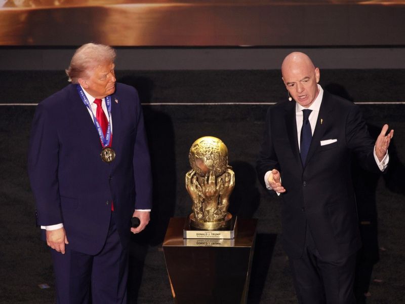 So tudi takšni – on zagovarja visoke cene vstopnic za SP. In utemeljuje ...