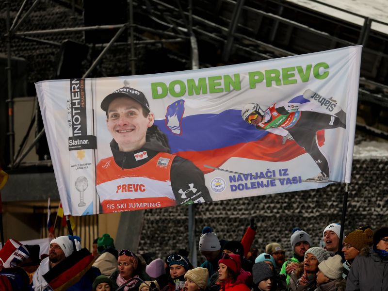 Stefan Kraft obupan: "Bodimo iskreni, Domna Prevca ni mogoče premagati!"