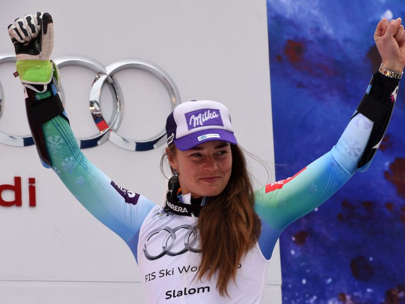 Snel se je z verige in izenačil rekord Tine Maze