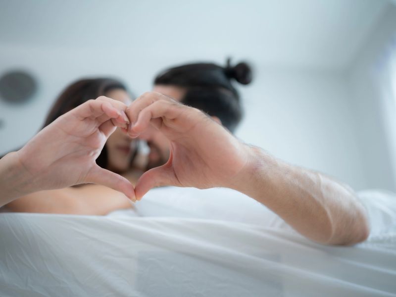 Kako (ponovno) prižgati ogenj strasti med vama?