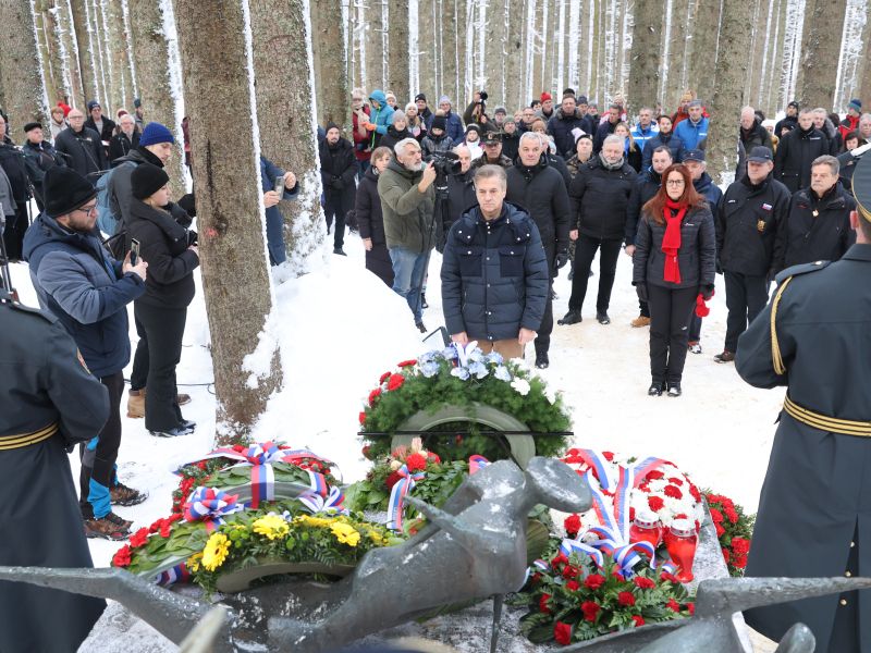 Golob na Osankarici: Ni vseeno, kdo vodi Slovenijo