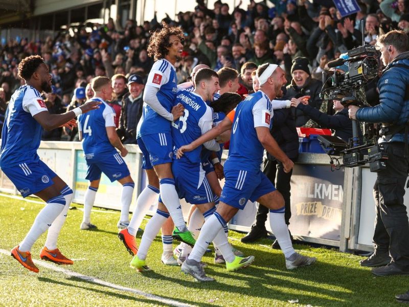 Senzacija stoletja, ali ko slavni brat ostane v globoki senci (video)