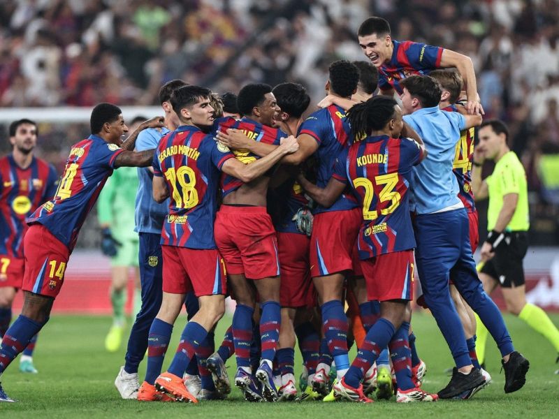 Sijajni El Clasico, po drami lovorika Barceloni